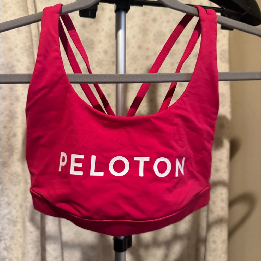 Peloton Lululemon Vibrant Pink Sports Bra